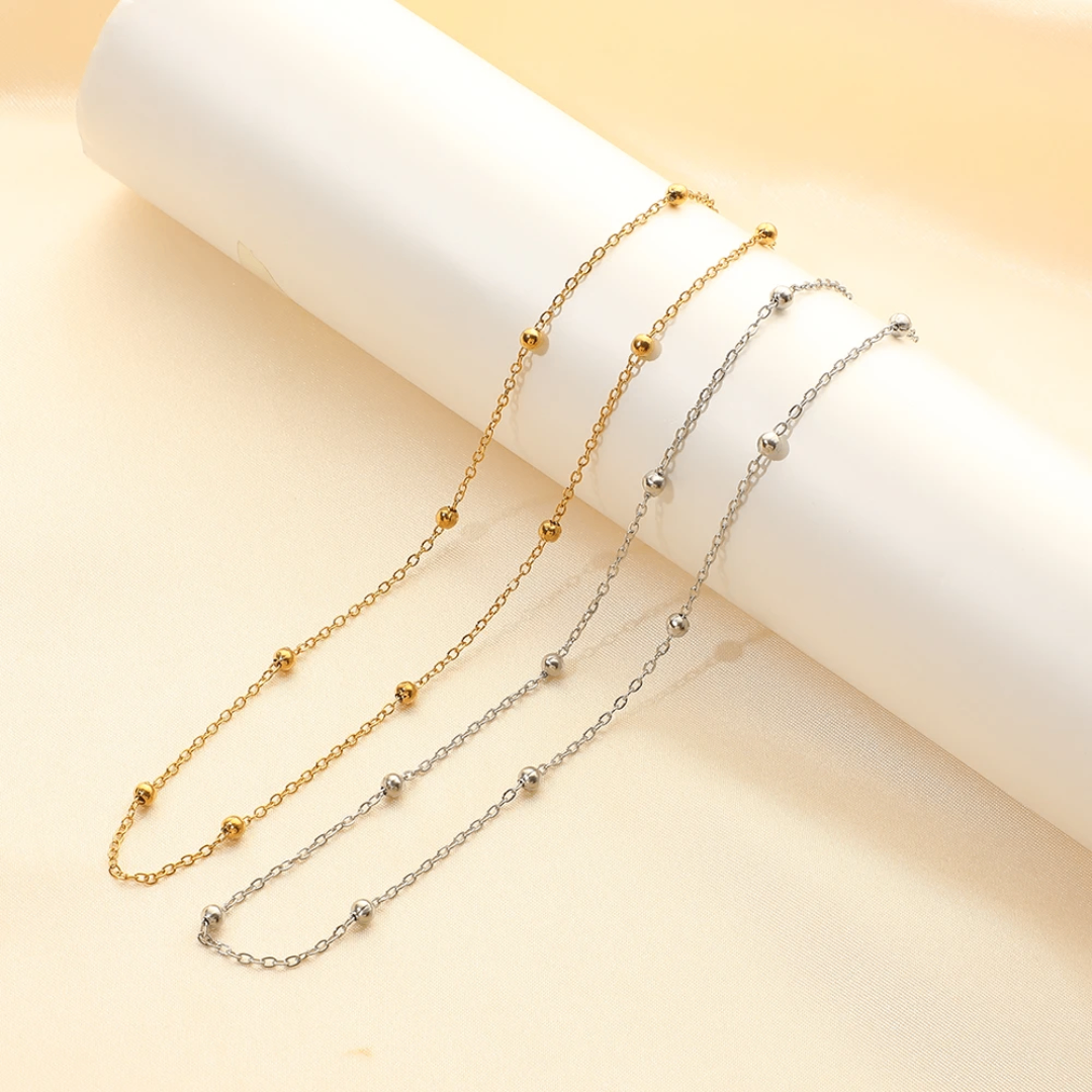 Collier Minimaliste Épuré