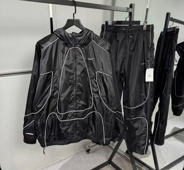 Ensemble NIKE CORTEIZ