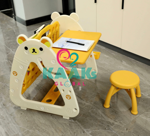 Bibliothèque planche à dessin pour enfants