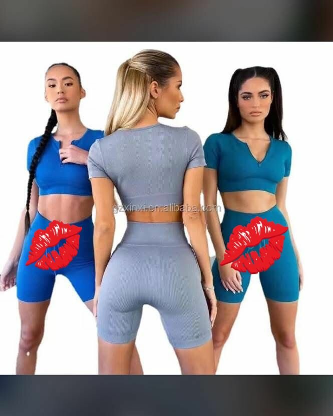 Ensemble sport court femmes