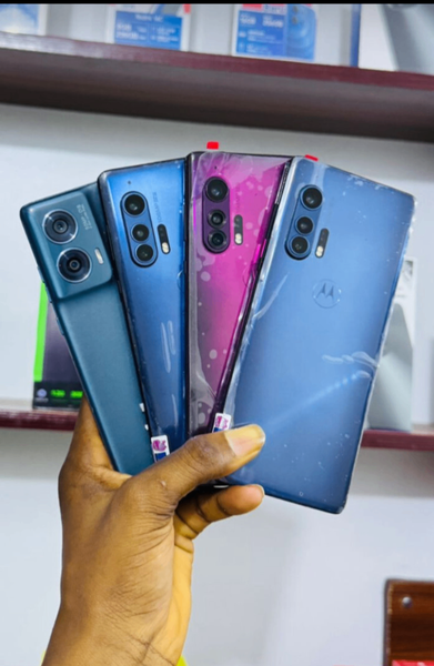 Smartphones modernes diversifiés