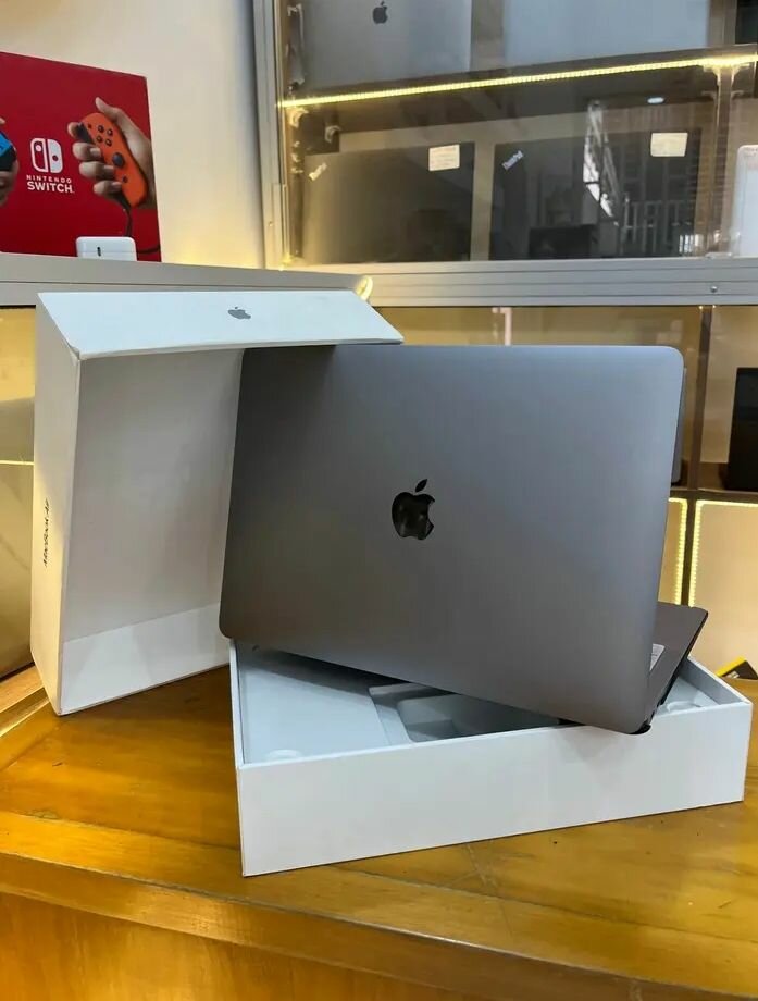 MacBook Air M1 Gris