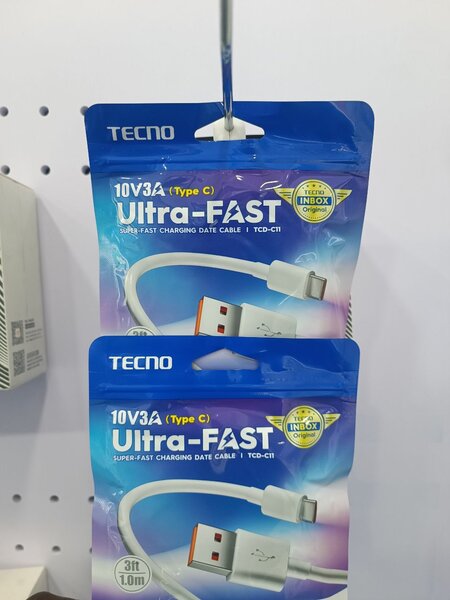 Câble de Recharge Rapide USB-C Tecno