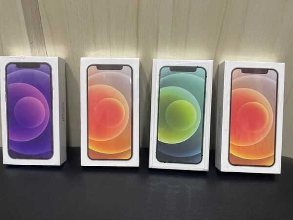 iPhone 12 simple 64giga