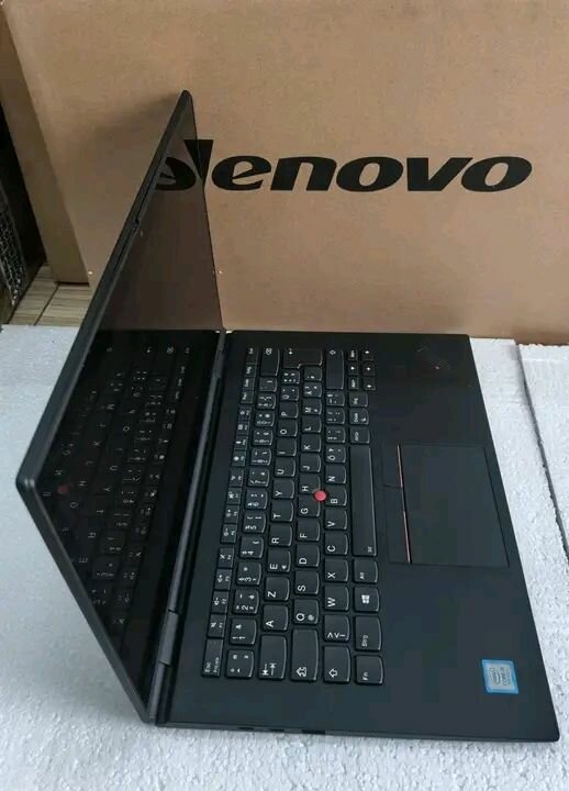Lenovo ThinkPad X1 Carbon