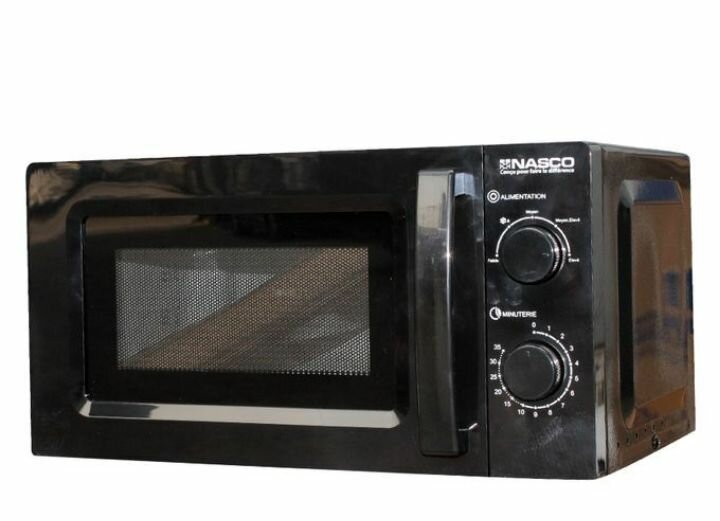 Four multifonction avec plaques