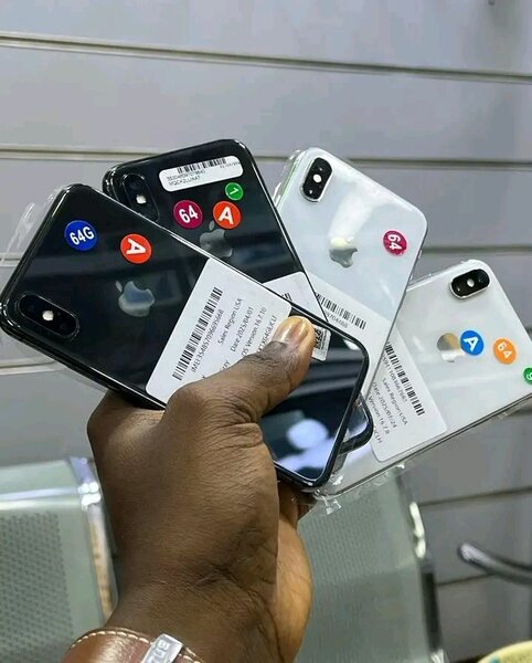 Smartphone iPhone X 64Go