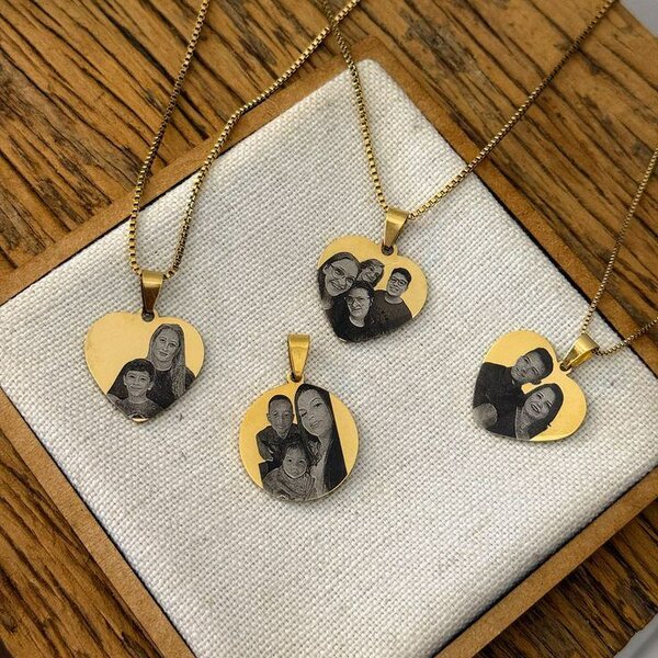 Chaîne personnalisée (photo)