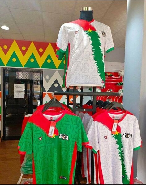 Maillot de Burkina version pro