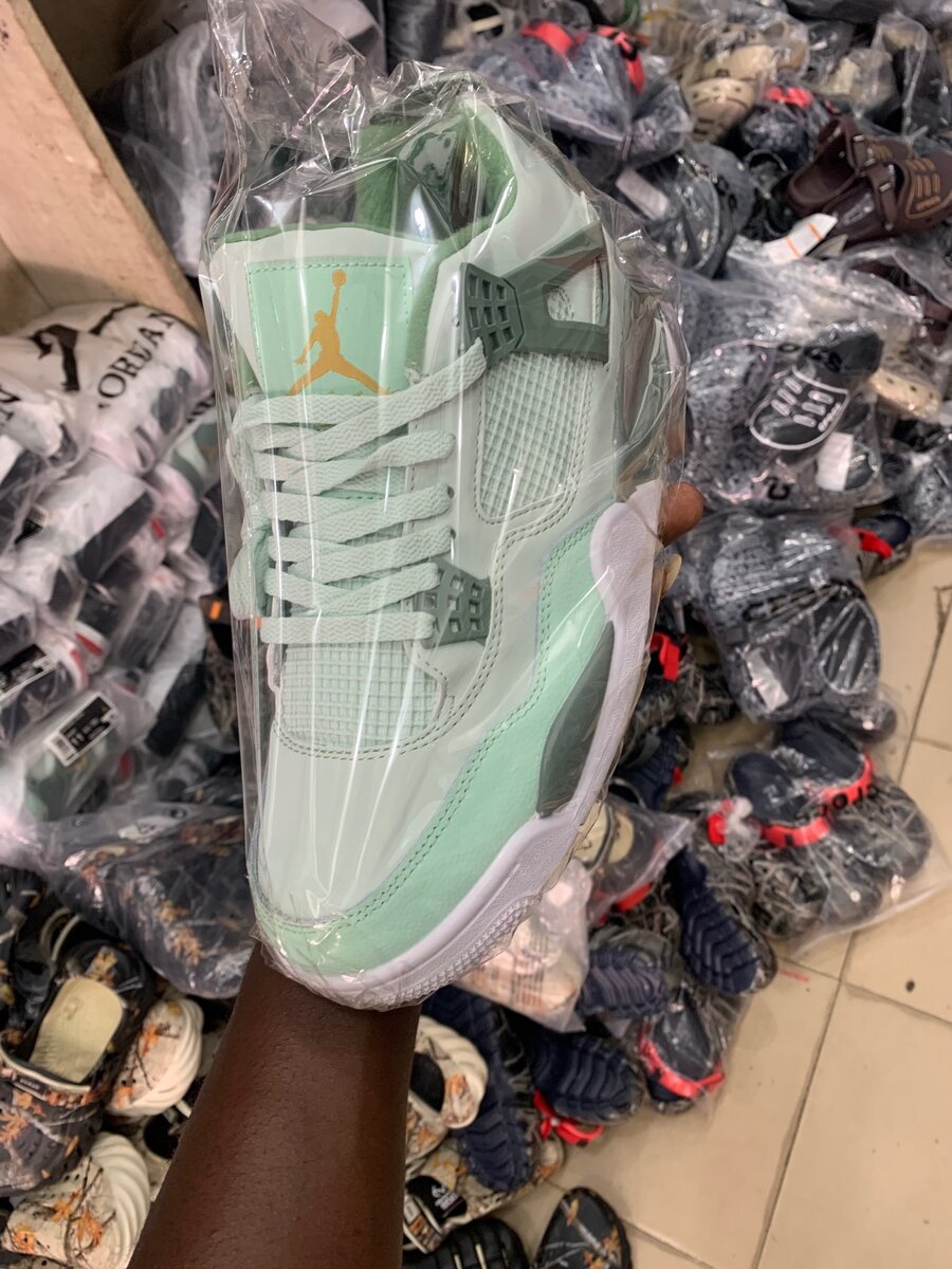 Jordan 4 rethro dunks