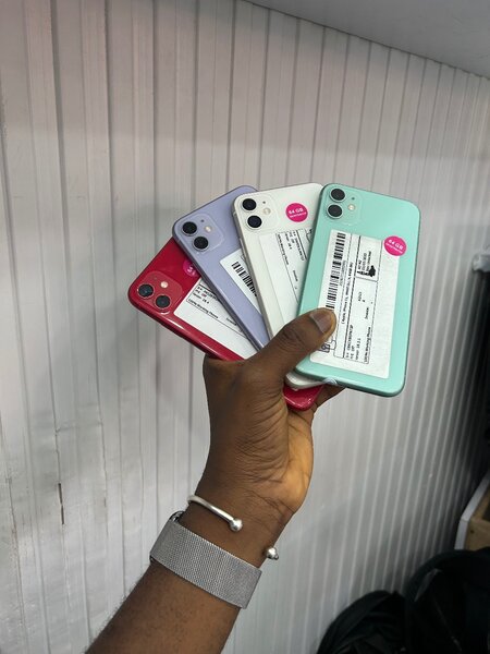 iPhone 11 - 64Go - Quasi Neuf