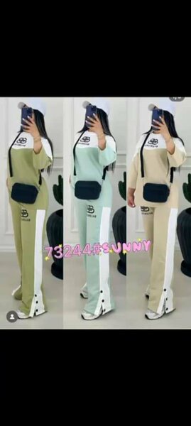 Ensemble féminin sportif élégant