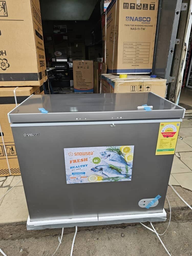 Snowsea Chest Freezer 270L