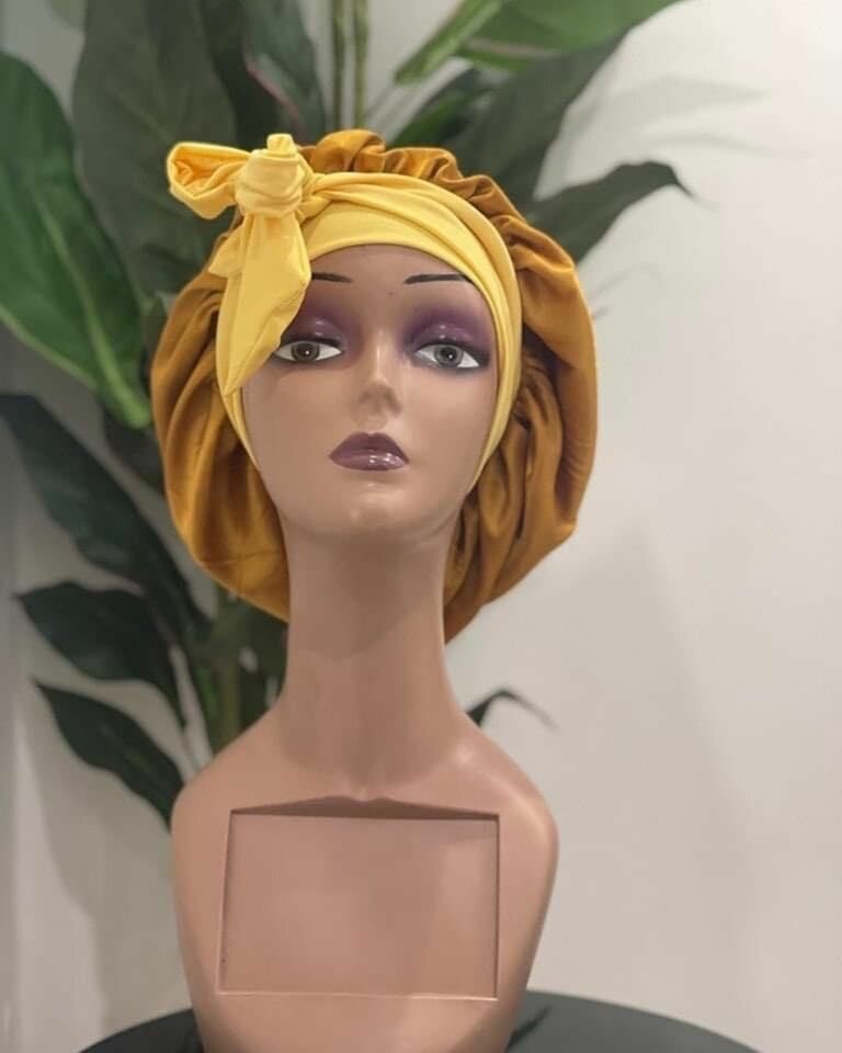 Bonnet satin wraps/ cordes