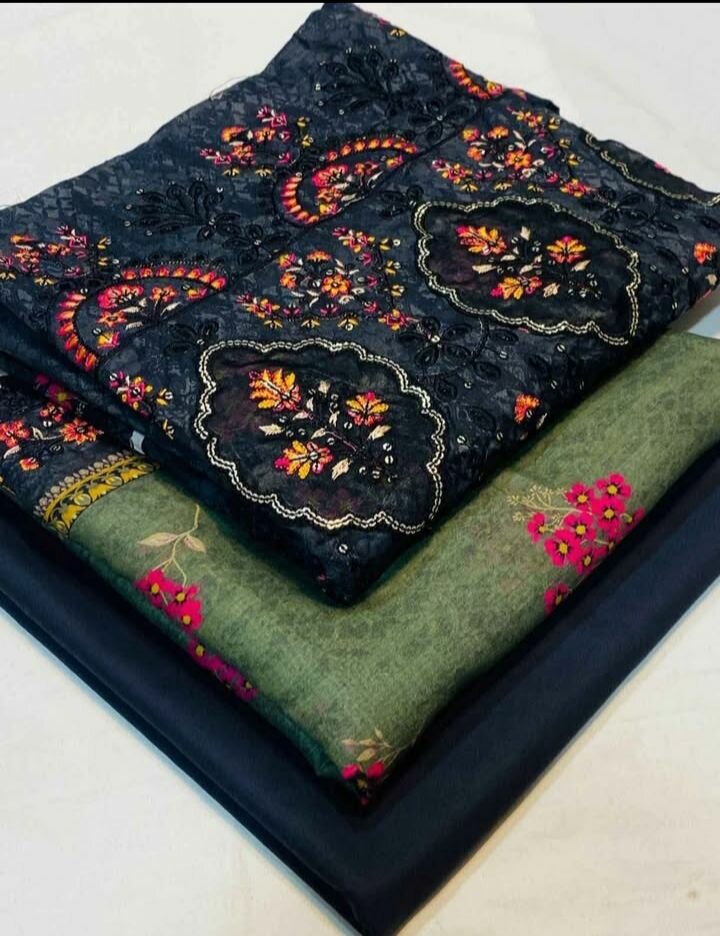 Branded khadaar 3 piace