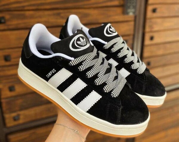 Baskets Adidas Campus Noires
