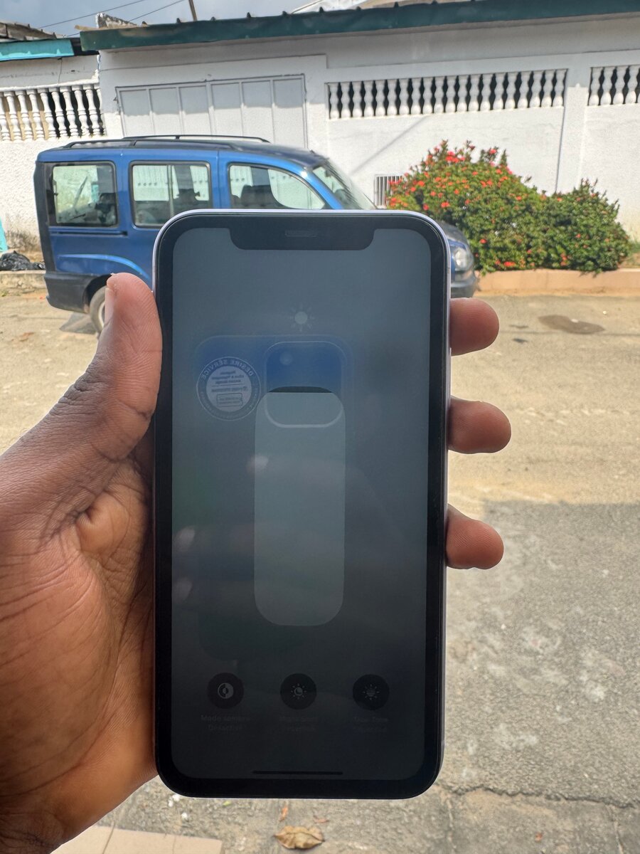 iPhone 11 débloqué 64 Go