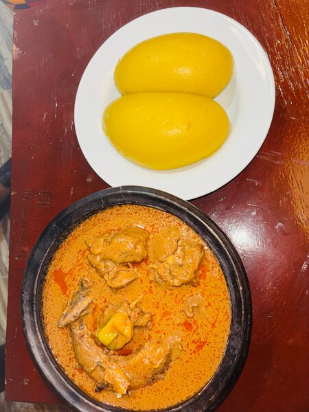 Sauce arachide et foutou