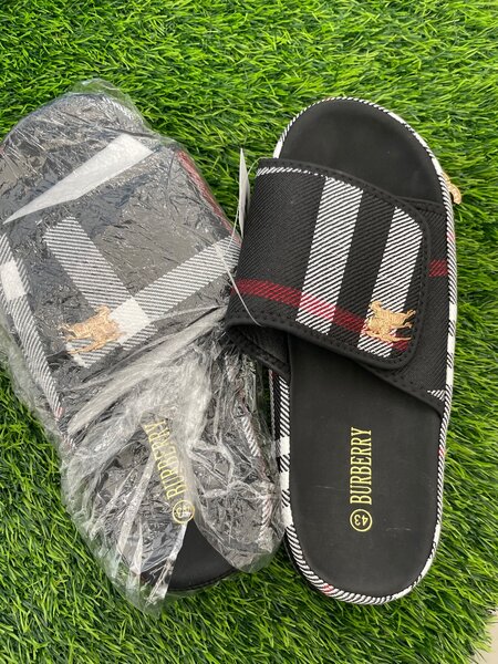 Sandales