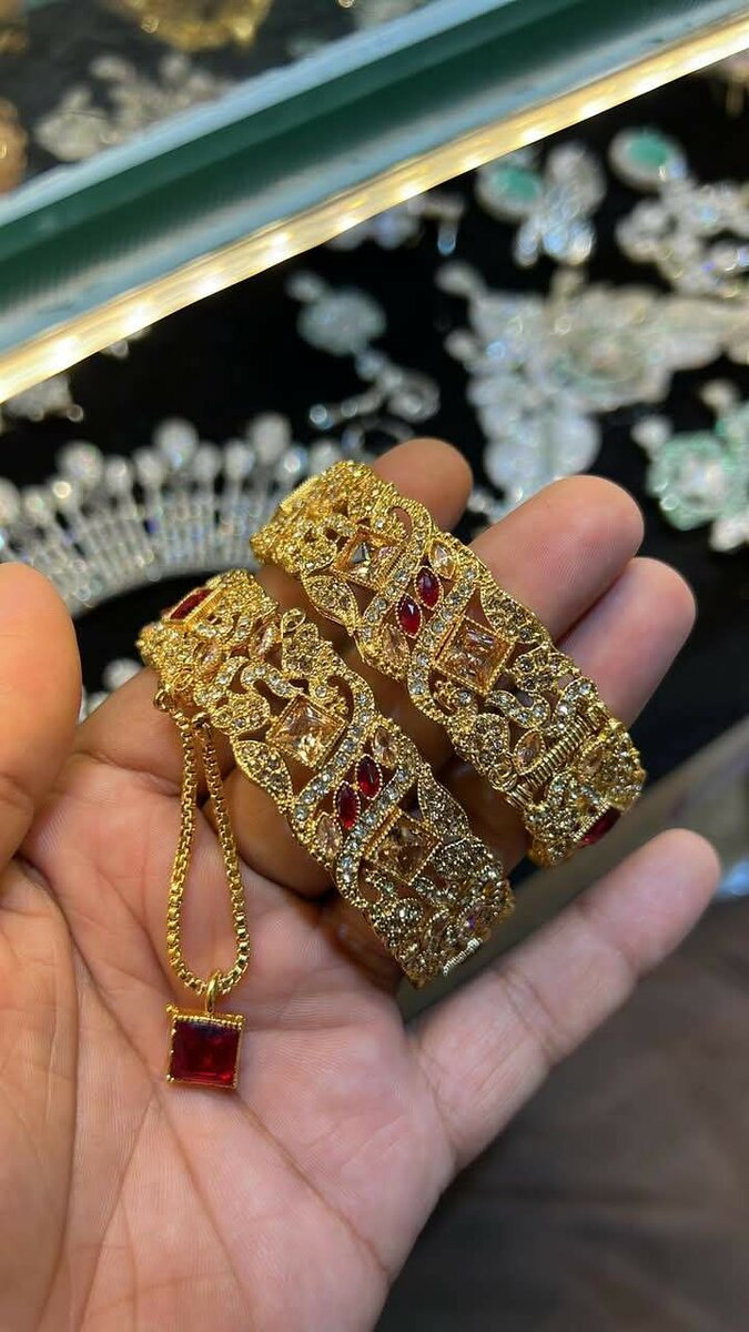 Beautiful gold style bangles