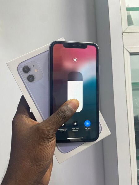 iPhone 11 simple 64Go
