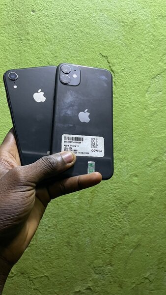 iPhone 11 - Smartphone