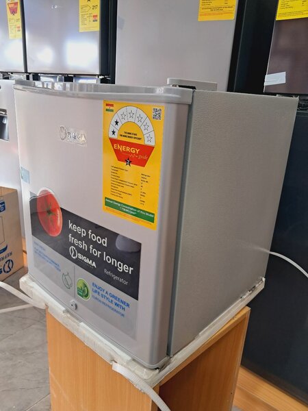 Brand New Sigma bedside fridge 48 litres
