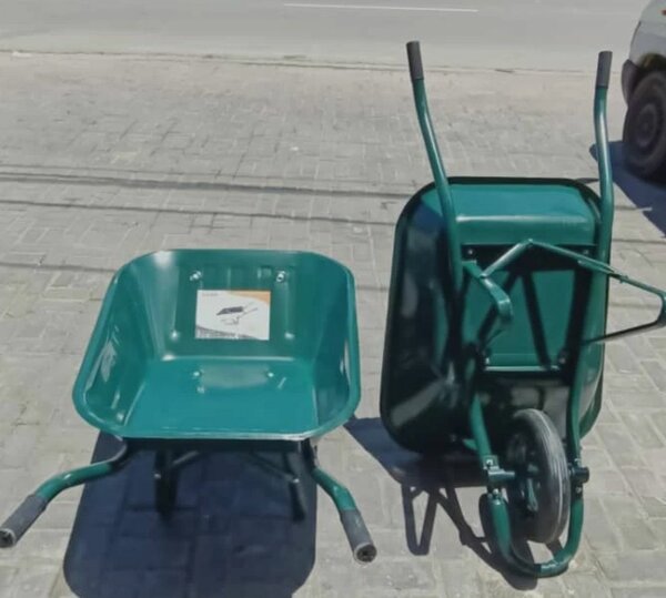 Brouette robuste jardinage