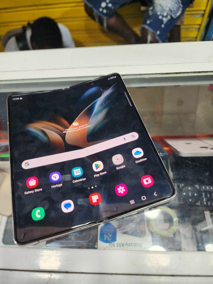 Galaxy z fold 4 256 giga