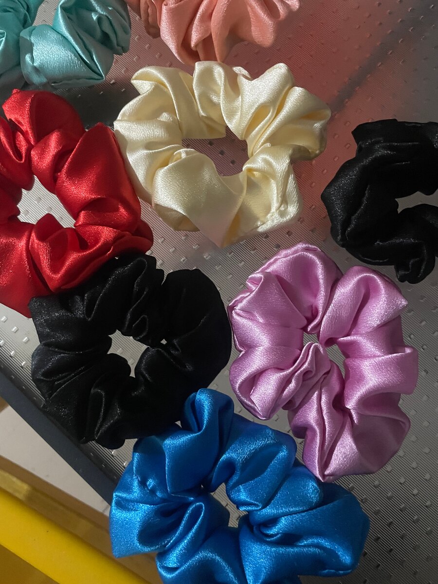 Lot de chouchous en satin