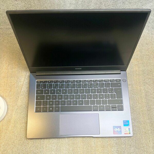 HUAWEI HINOR i7