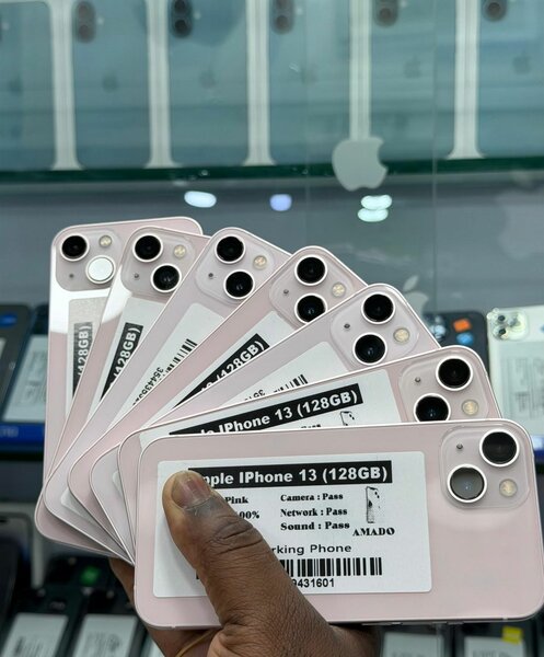 iPhone 13 -  Casi neuf 128GB