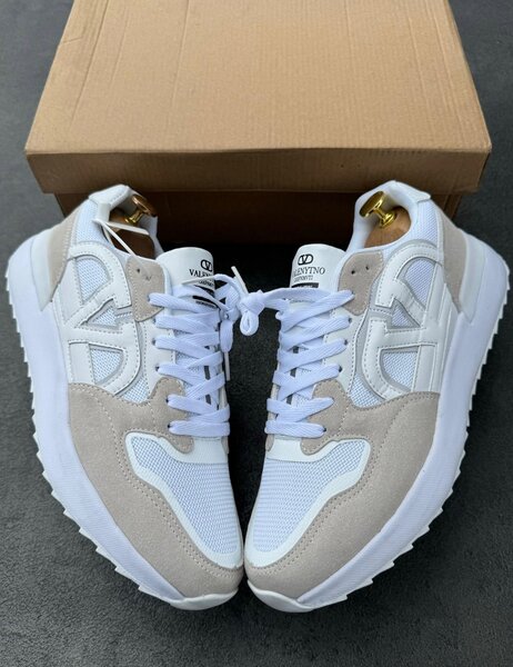 Chaussure Valentino