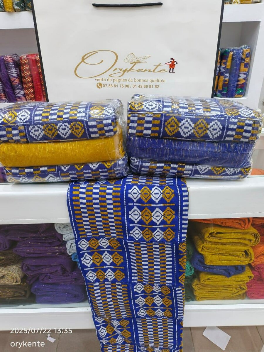 Pagne tissé kente