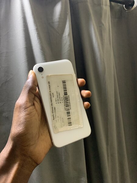 iPhone XR