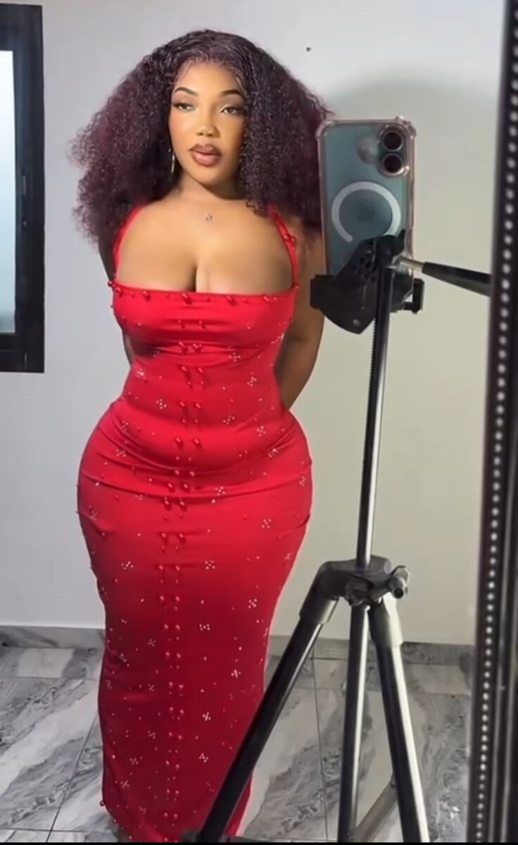 Robe élégante soirée femme