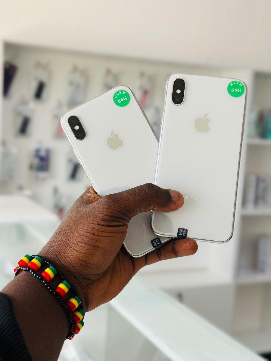 Pre owned iPhone X 64GB