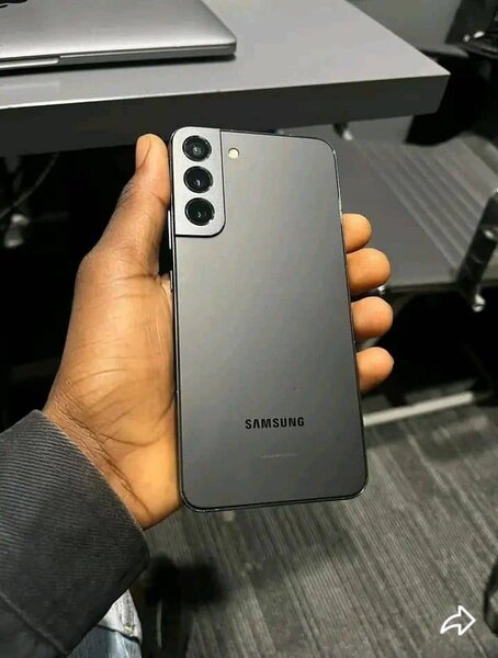 Samsung Smartphone Modern