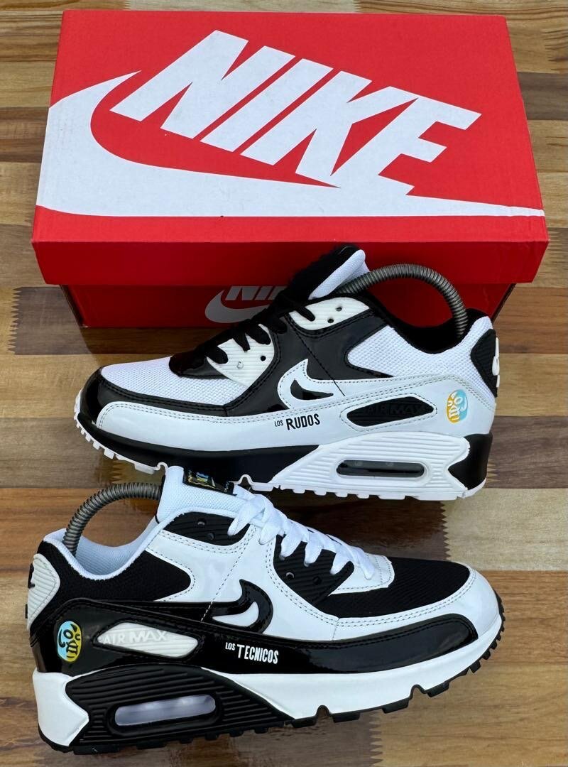 Nike Air Max 90 Noir et Blanc