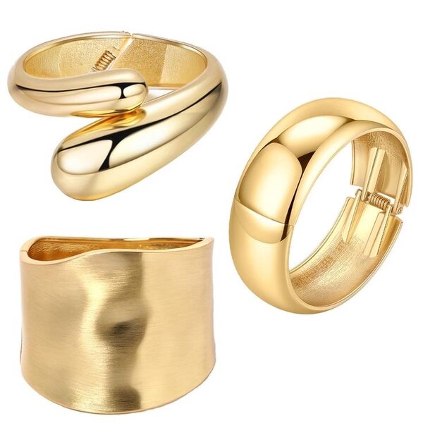 Gold bracelet
