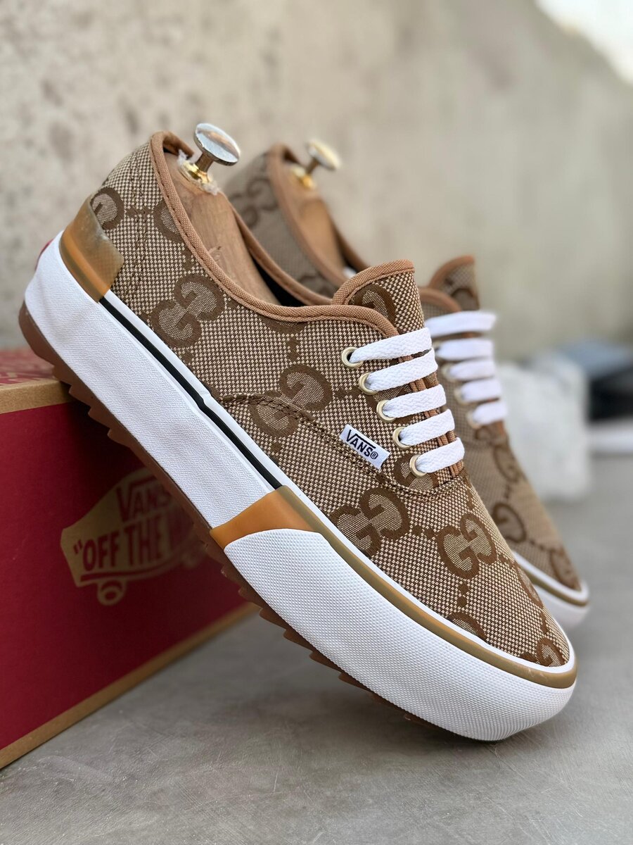 Baskets style rétro Vans