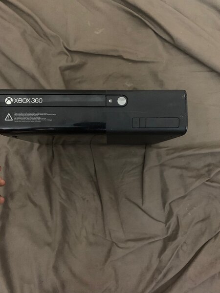 Xbox 360 E