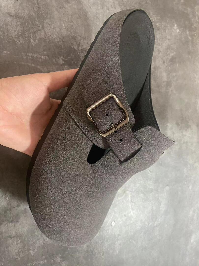 Mules confortables en daim