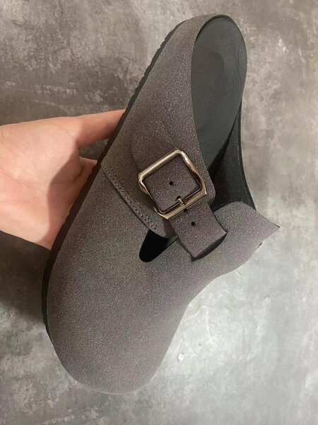 Mules confortables en daim