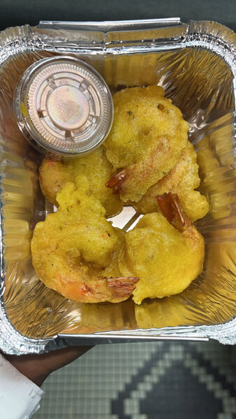 Beignets aux crevettes