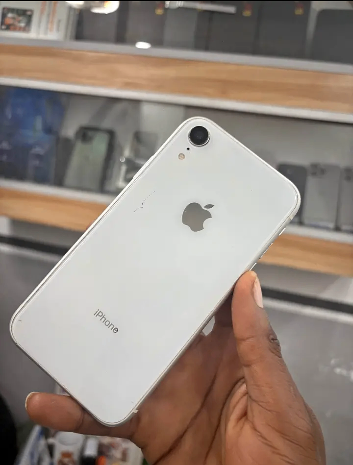 iPhone XR blanc