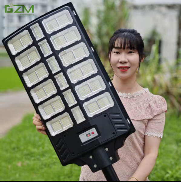 Lampadaire Solaire 5.000W