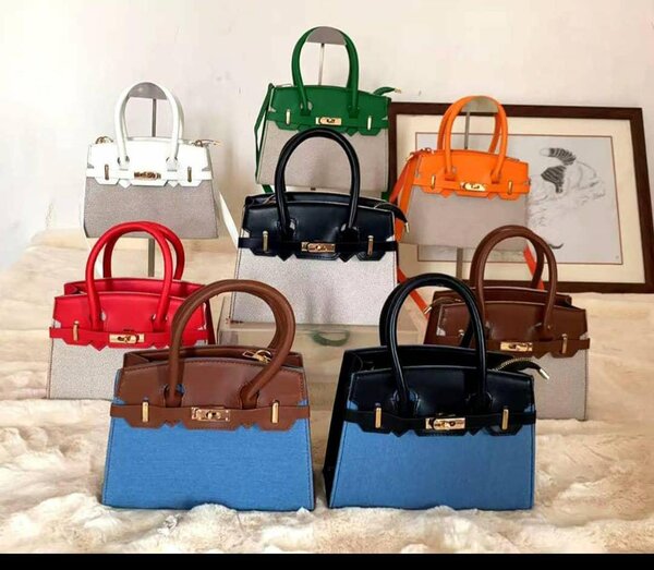Sacs à main en cuir multicolores élégants