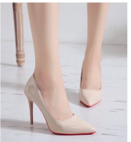 Ladies shoes