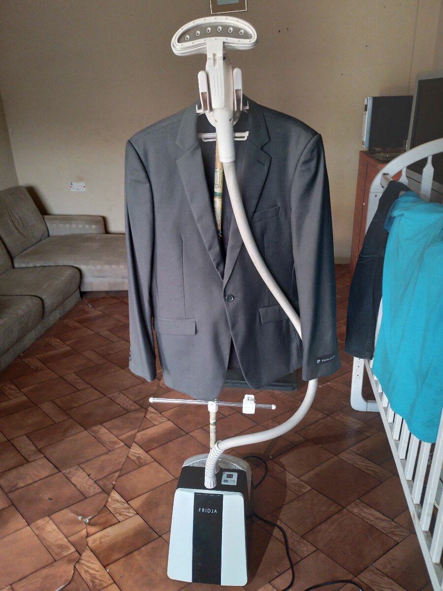 Garment steamer FRIDJA